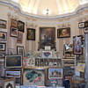 Oltar u galeriji slika